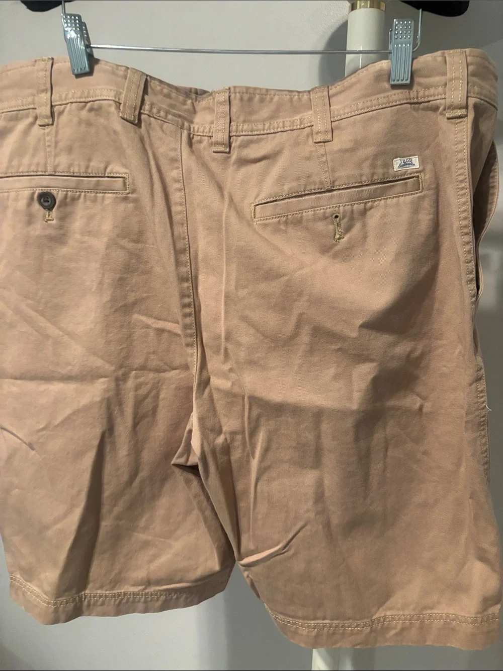 Izod classic chinos
